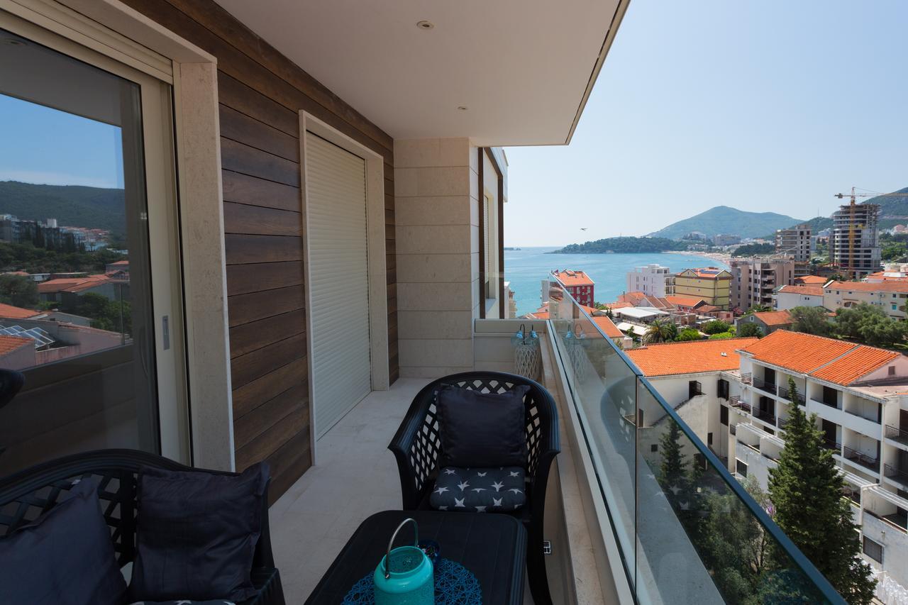 Apartment With Sea View Рафаиловичи Екстериор снимка